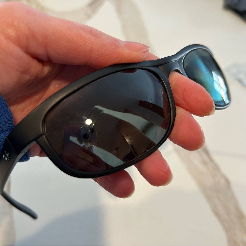 Ray-ban sunglasses - Picture 11 of 11